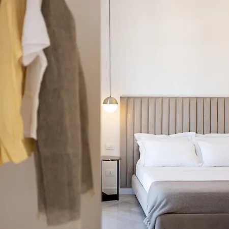 Abalto & 4* Lecce