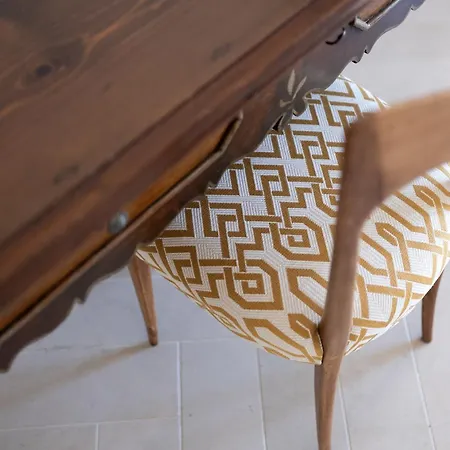 Oda ve Kahvaltı Abalto &