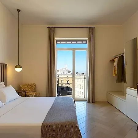 Abalto & 4*
